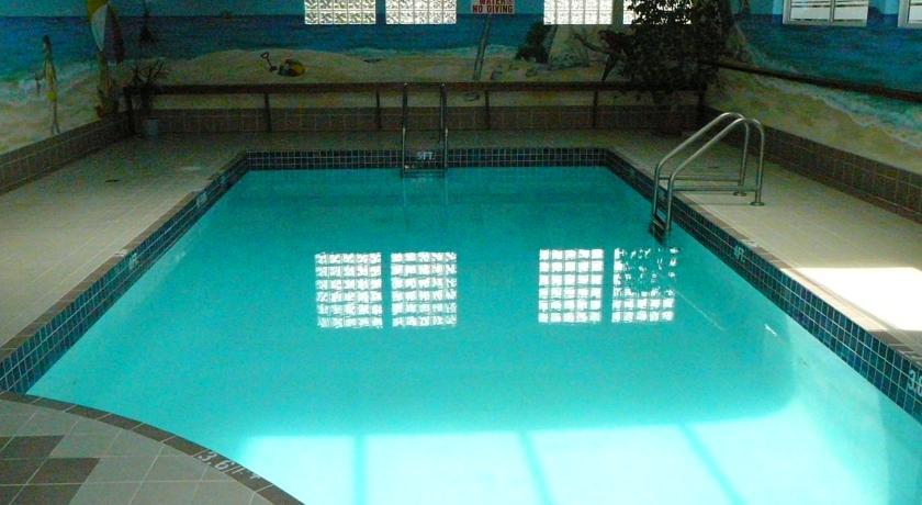 Coast Abbotsford Hotel & Suites Екстериор снимка