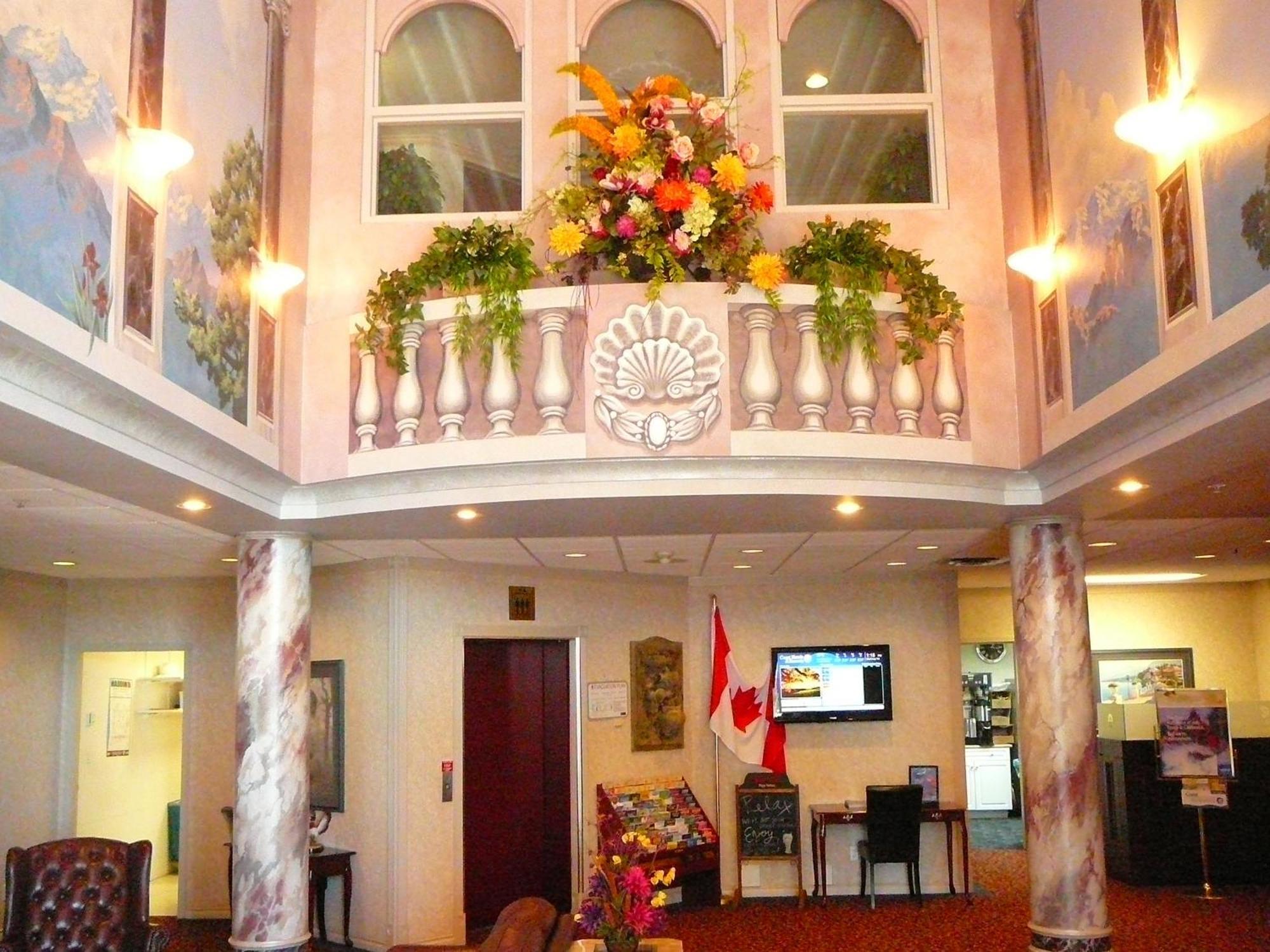 Coast Abbotsford Hotel & Suites Екстериор снимка