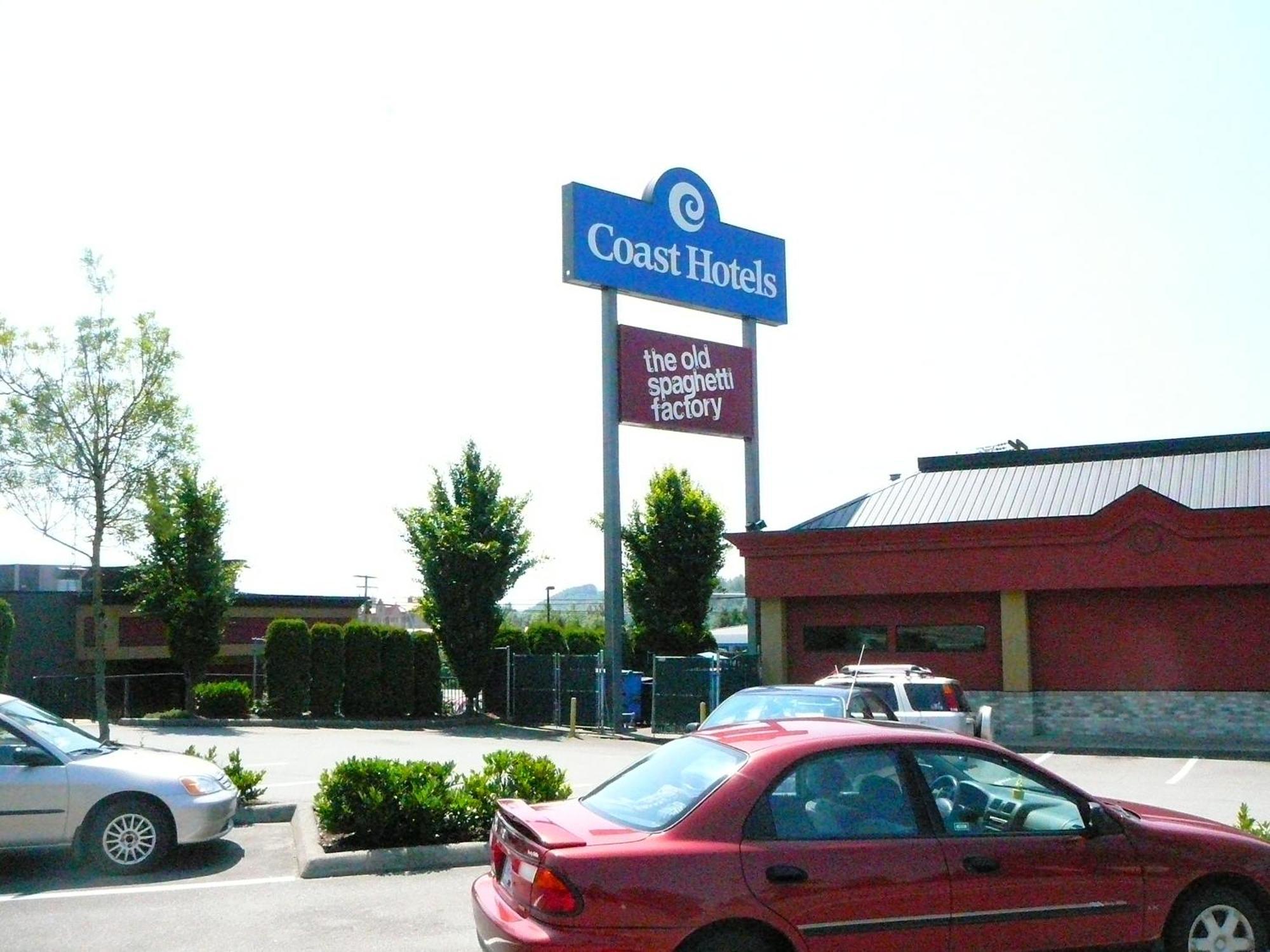 Coast Abbotsford Hotel & Suites Екстериор снимка