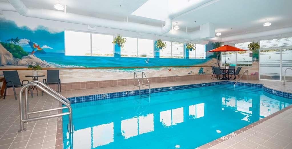 Coast Abbotsford Hotel & Suites Съоръжения снимка